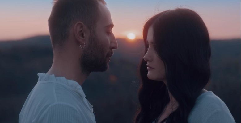 Gizem Bahadır Ak Çiftinden Yeni Single