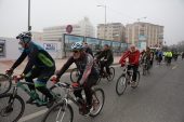 İzmit’te pedallar Cumhuriyetin 99. yılı için çevrildi