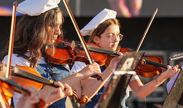 Gaziemir Belediyesi Çocuk Orkestrası Yeni Müzisyenlerini Arıyor