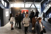 Çankaya Belediyesi Fikret Otyam Sanat Merkezi, Nihal Martlı'nın “Her Şey Yolunda” sergisine ev sahipliği yapıyor. Sergi, 7 Nisan'a kadar ücretsiz ziyaret edilebilecek