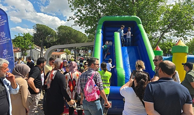 Aydın Büyükşehir Belediyesi 23 Nisan Ulusal Egemenlik ve Çocuk Bayramı etkinlikleri kapsamında Aydın Tekstil Park'ta Yaşanıyor