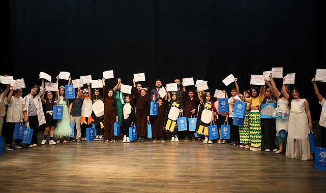 Aydın Büyükşehir Belediyesi Şehir Tiyatrosu’nun genç yetenekleri büyük beğeni topladı
