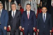 Edremit Belediye Başkanı Mehmet Ertaş, Balıkesir Valisi İsmail Ustaoğlu’nun katılımıyla düzenlenen Edremit Muhtarlar Buluşması’na katıldı