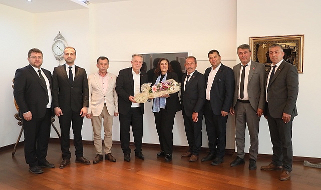 Karacasu Belediye Başkanı Mustafa Büyükyapıcı’dan Aydın Büyükşehir Belediye Başkanı Özlem Çerçioğlu’na nezaket ziyaretinde bulundu