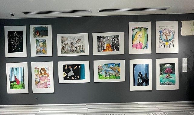 Uluslararası Çocuk ve Gençlik Sanat Bienali’nden 19 Mayıs Şöleni